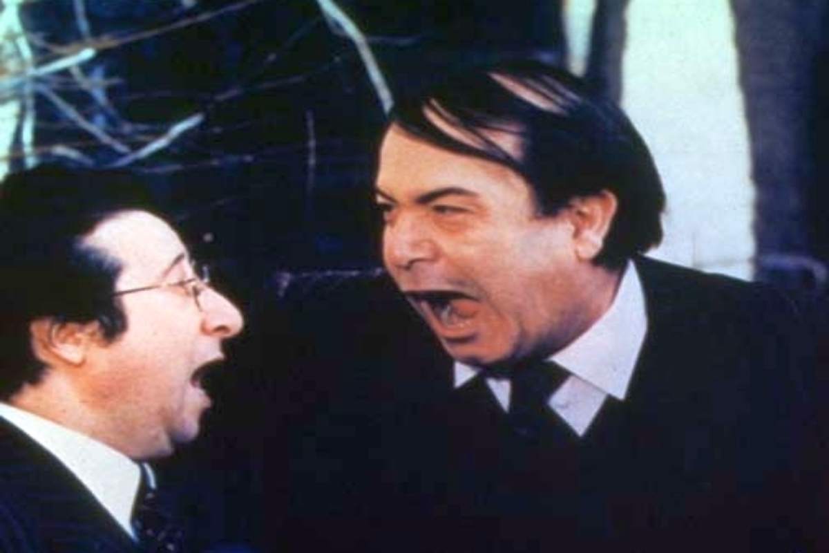 La scena di un film con Alvaro Vitali e Lino Banfi