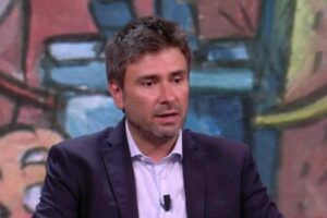 Alessandro Di Battista in tv