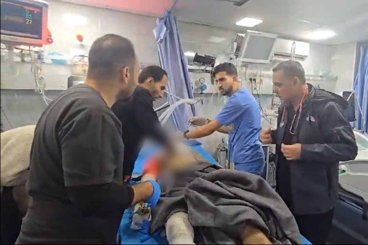 ferito curato in un ospedale di Gaza