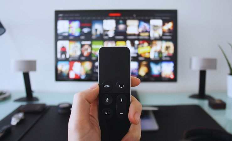 telecomando e tv