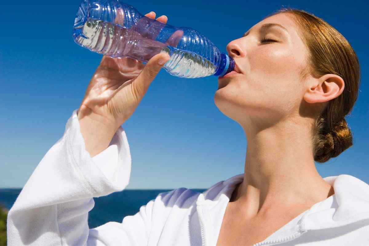 Bere acqua conseguenze