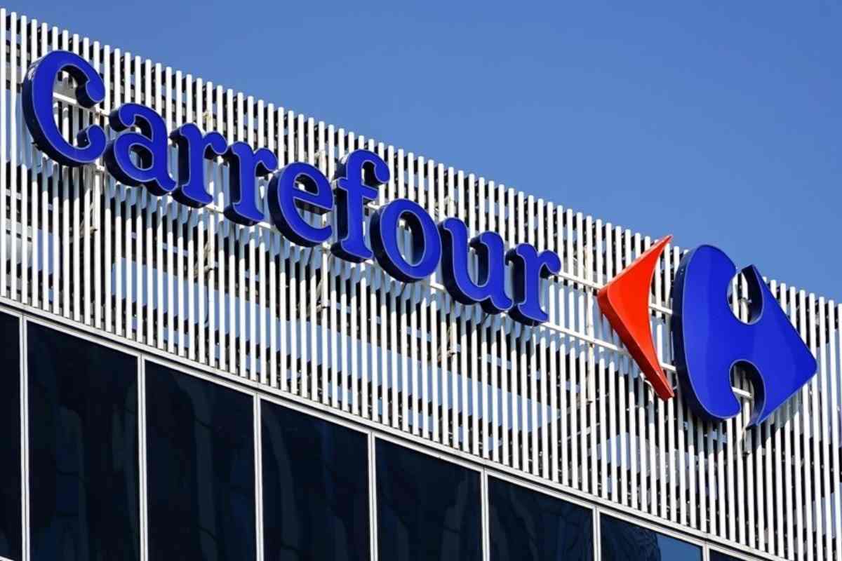 Rischio tagli per Carrefour
