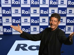 luca laurenti red carpet rai