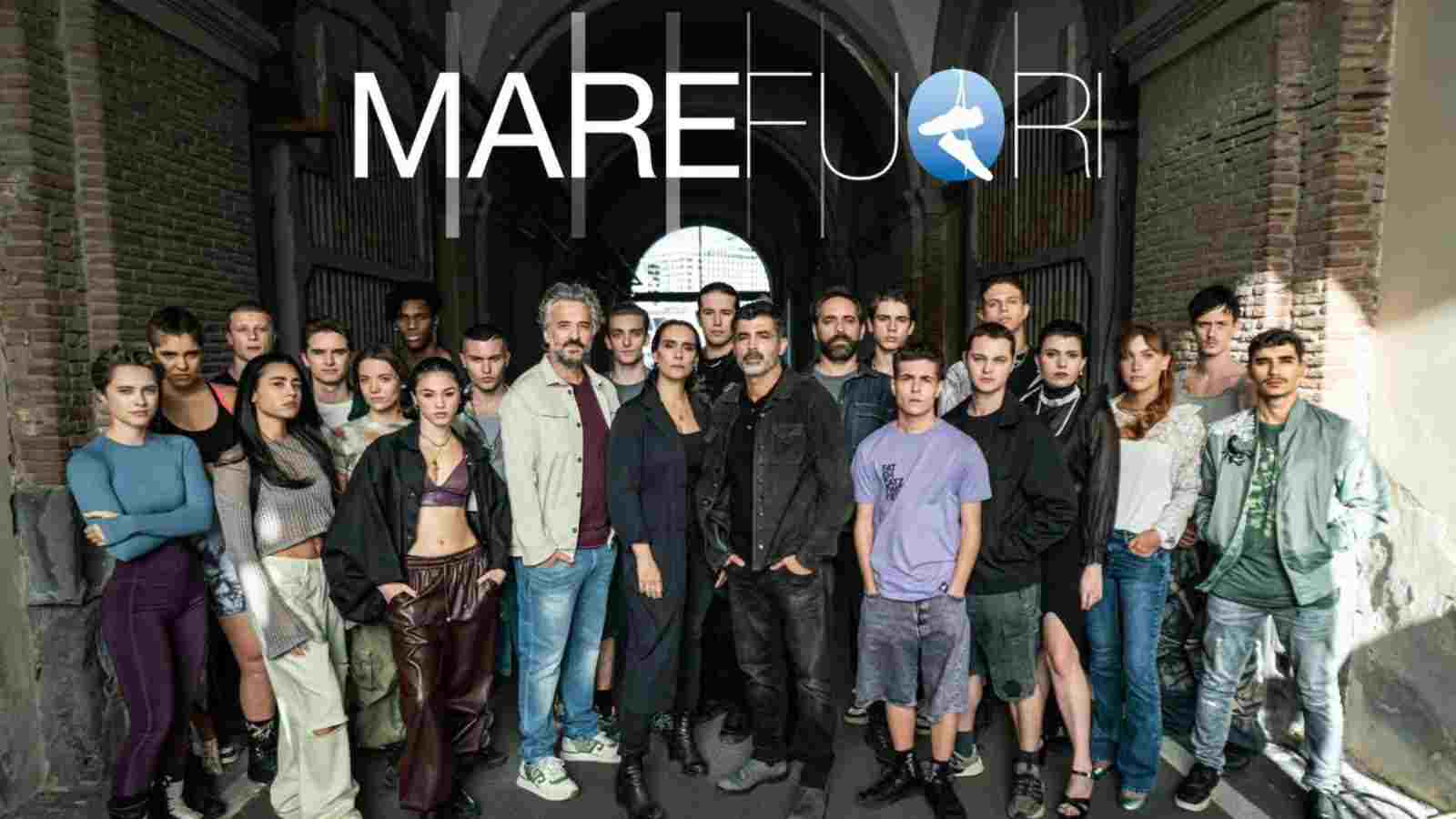 cast di mare fuori