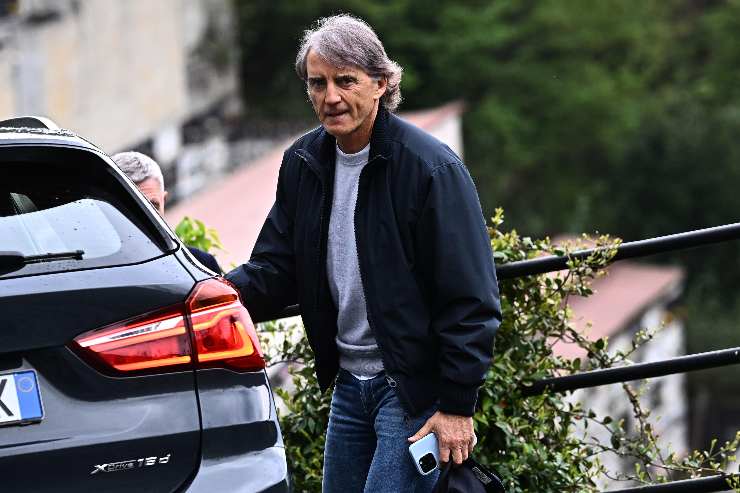 roberto mancini sale in auto